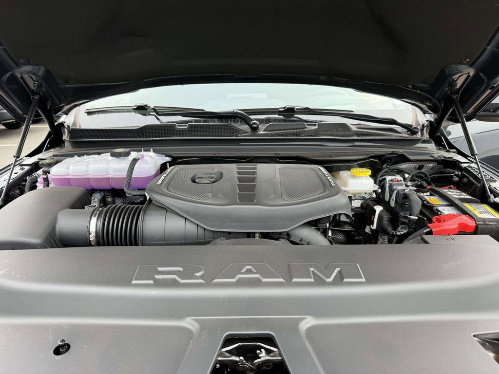 New 2026 RAM 1500 Limited AWD/4WD image 13