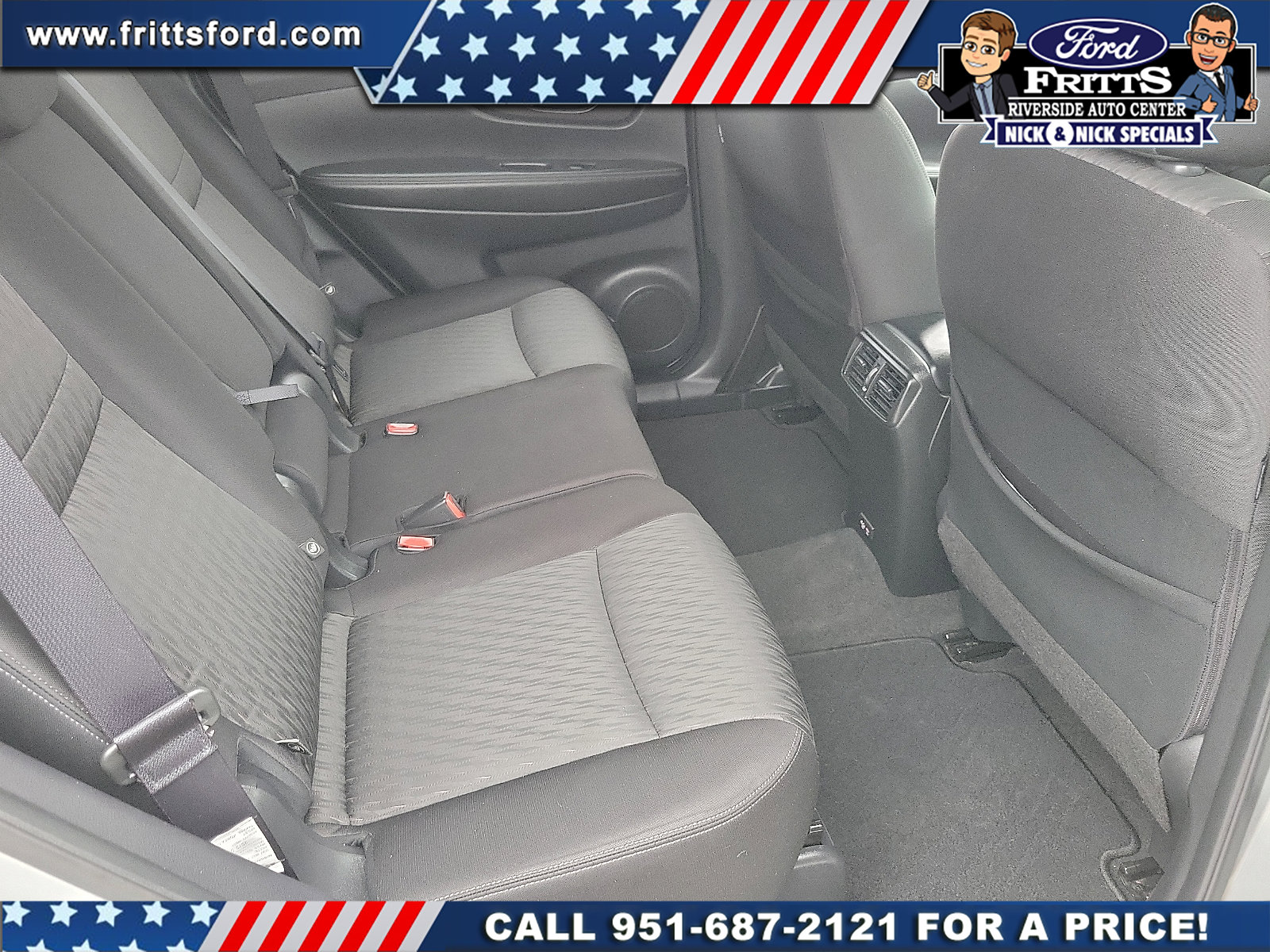 Used 2019 Nissan Rogue SV w/ Premium Package FWD image 15
