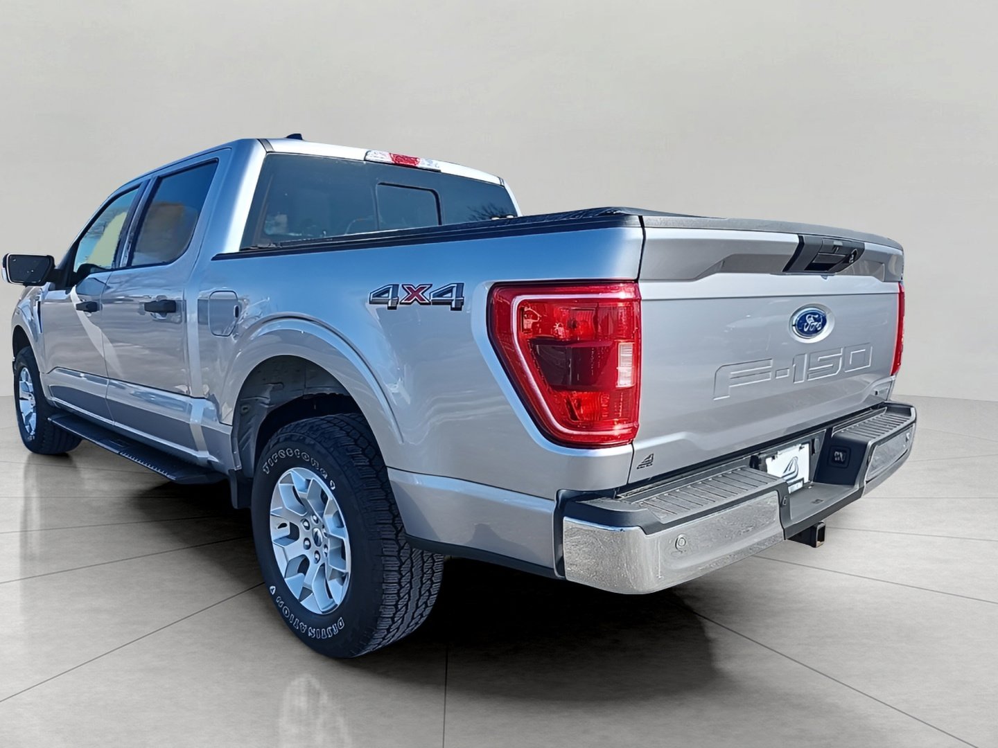 Certified 2021 Ford F150 XLT w/ Equipment Group 301A Mid image 9