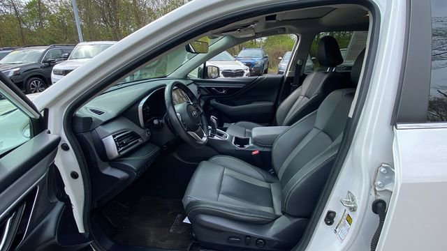 Used 2020 Subaru Outback Onyx Edition XT AWD/4WD image 30