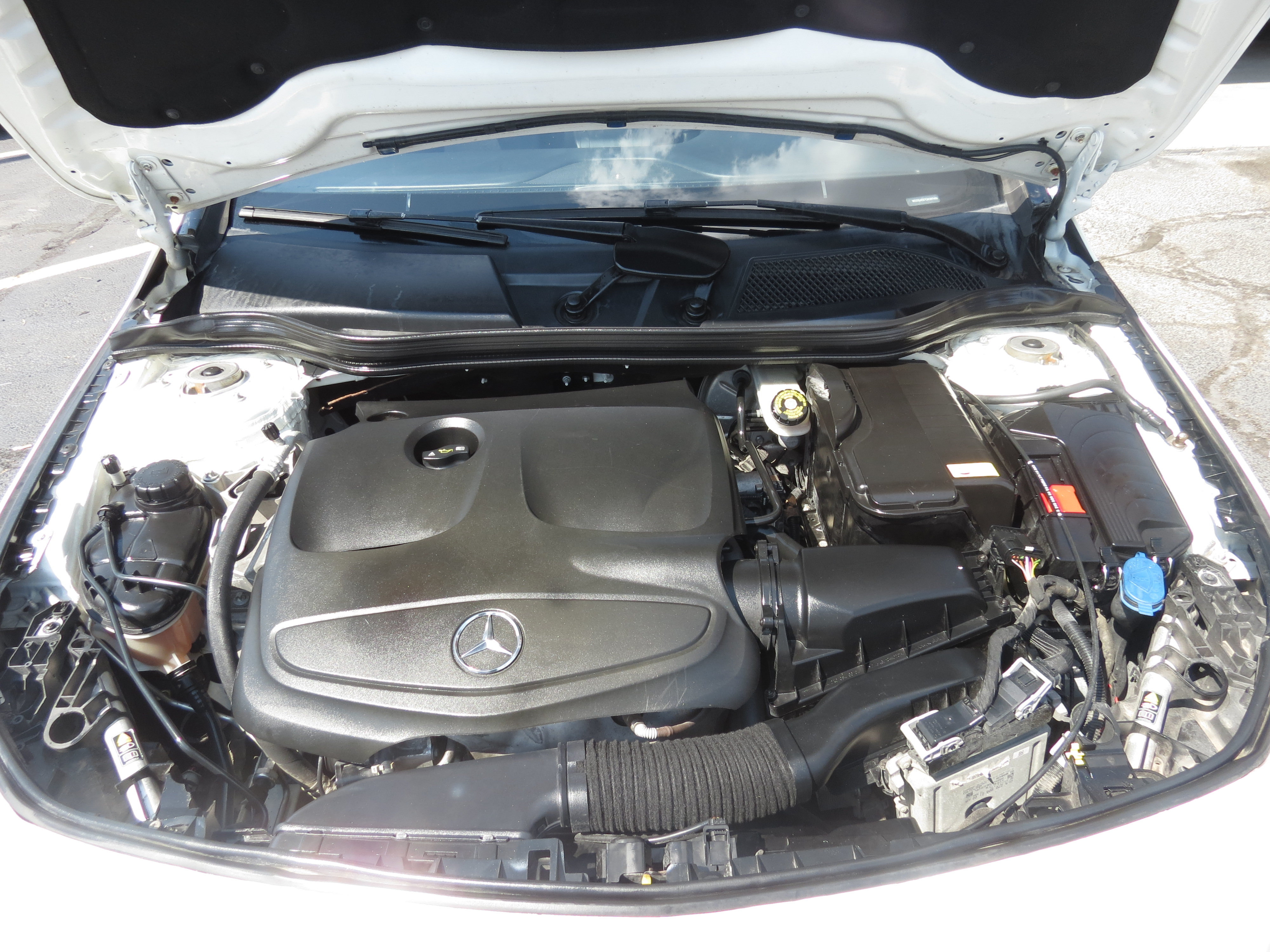 Used 2016 Mercedes-Benz CLA 250 image 10
