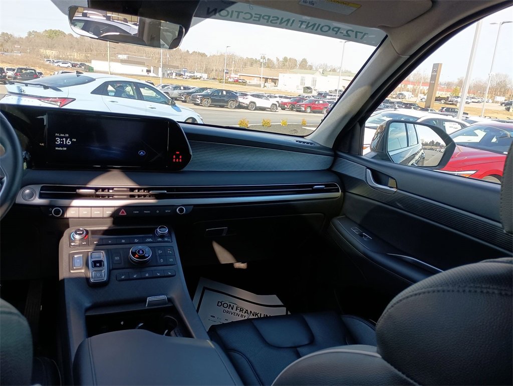 Used 2023 Hyundai Palisade Limited image 11