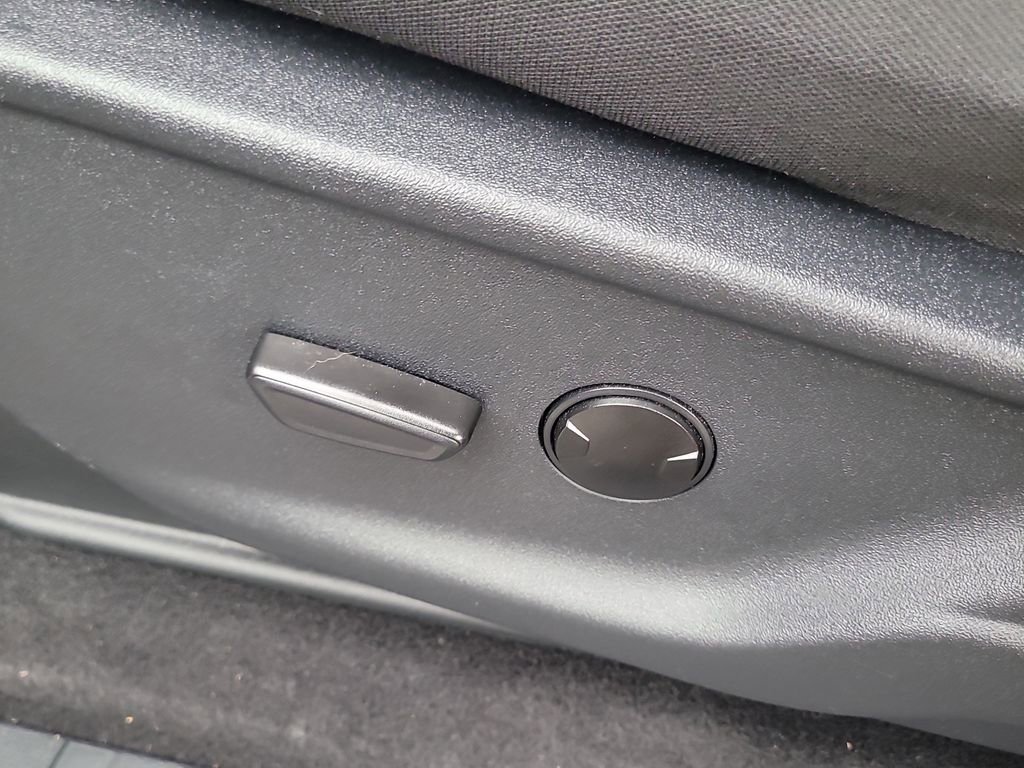 Used 2024 Ford F150 XLT w/ XLT Black Appearance Package image 17