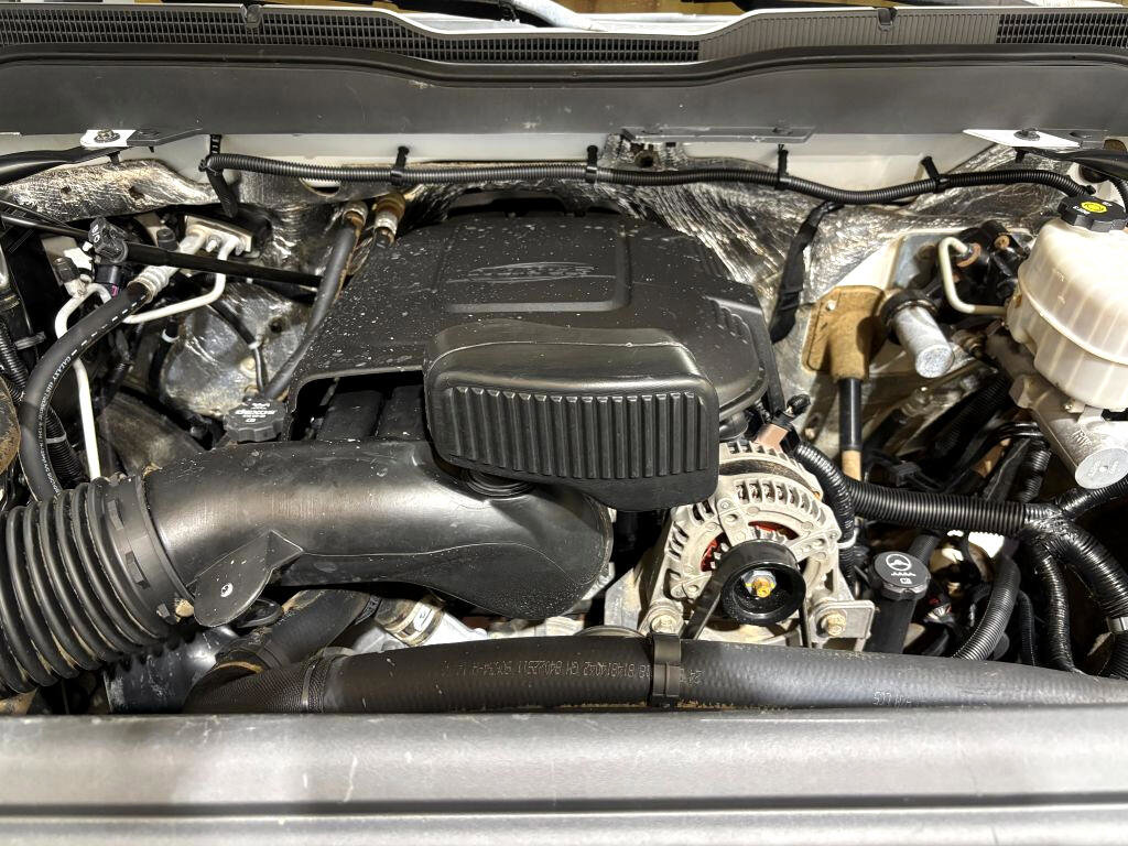 Used 2018 Chevrolet Silverado 2500 W/T w/ Snow Plow Prep Package image 24