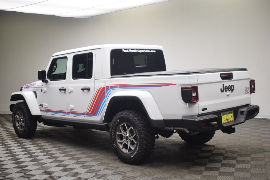 New 2026 Jeep Gladiator Sport AWD/4WD image 13