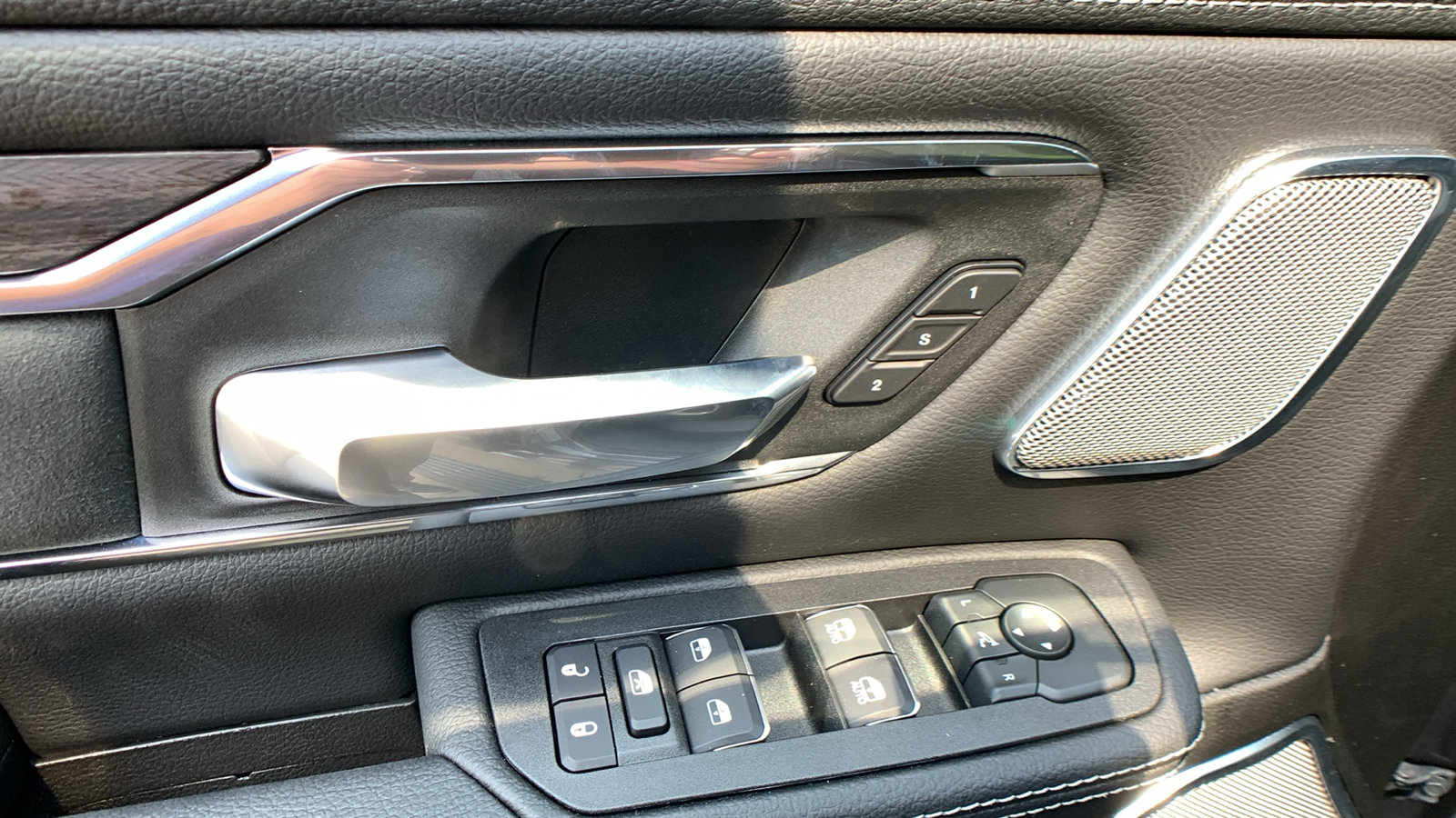 New 2026 RAM 1500 Laramie image 14
