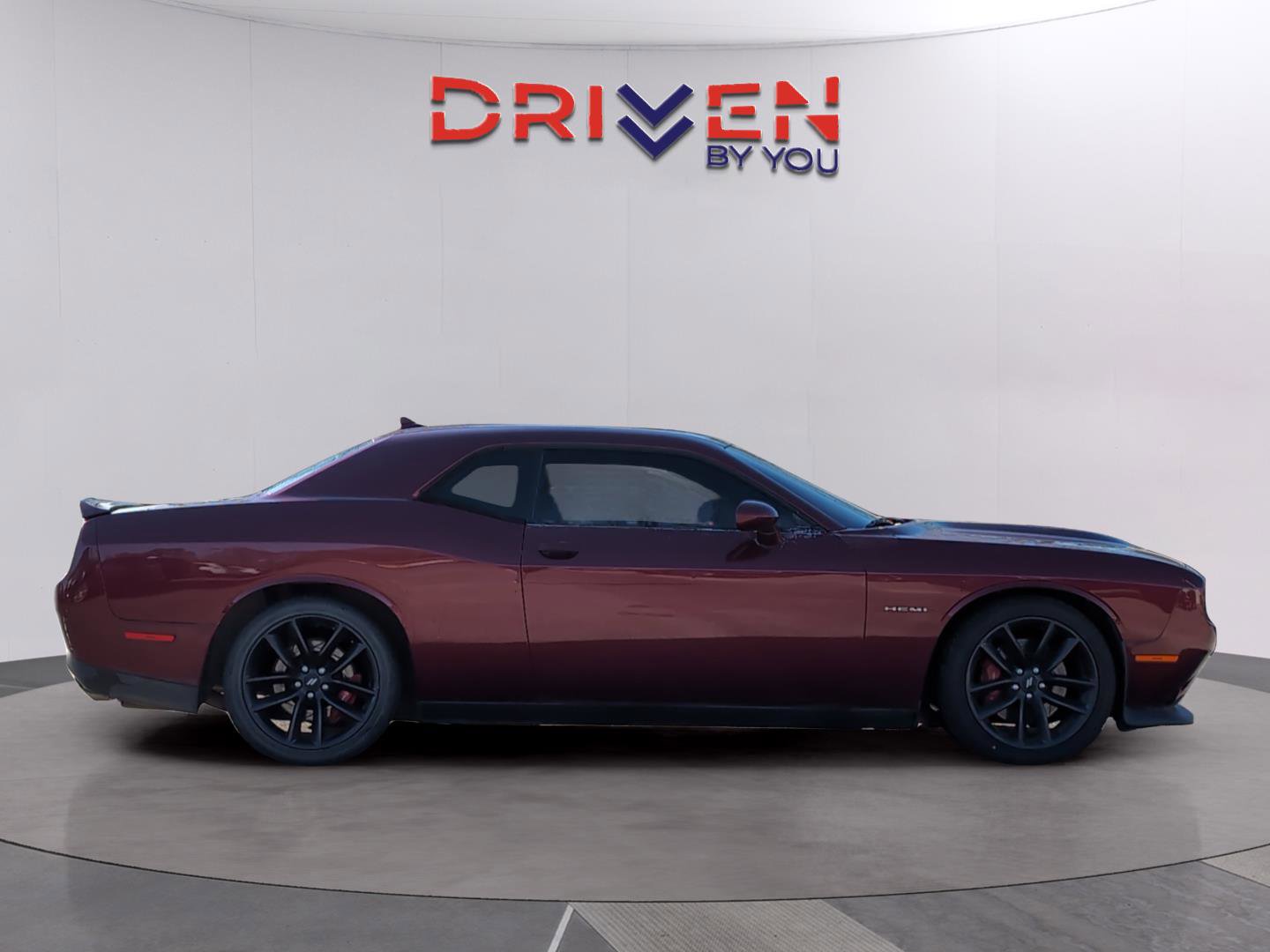 Used 2020 Dodge Challenger R/T w/ Plus Package image 6
