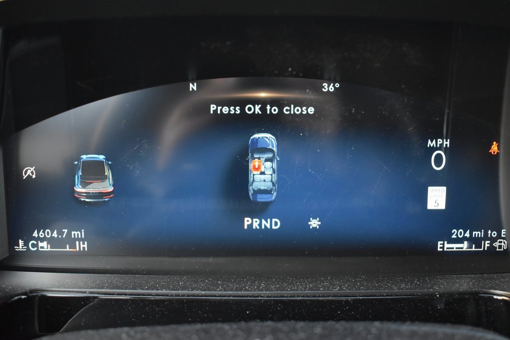 Used 2025 Lincoln Corsair Reserve image 11