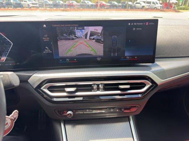 Used 2023 BMW 330i Sedan w/ M Sport Package RWD image 12