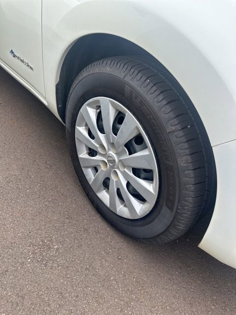 Used 2017 Nissan Leaf S w/ Charge Package image 10