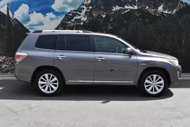 Used 2012 Toyota Highlander Limited AWD/4WD image 2