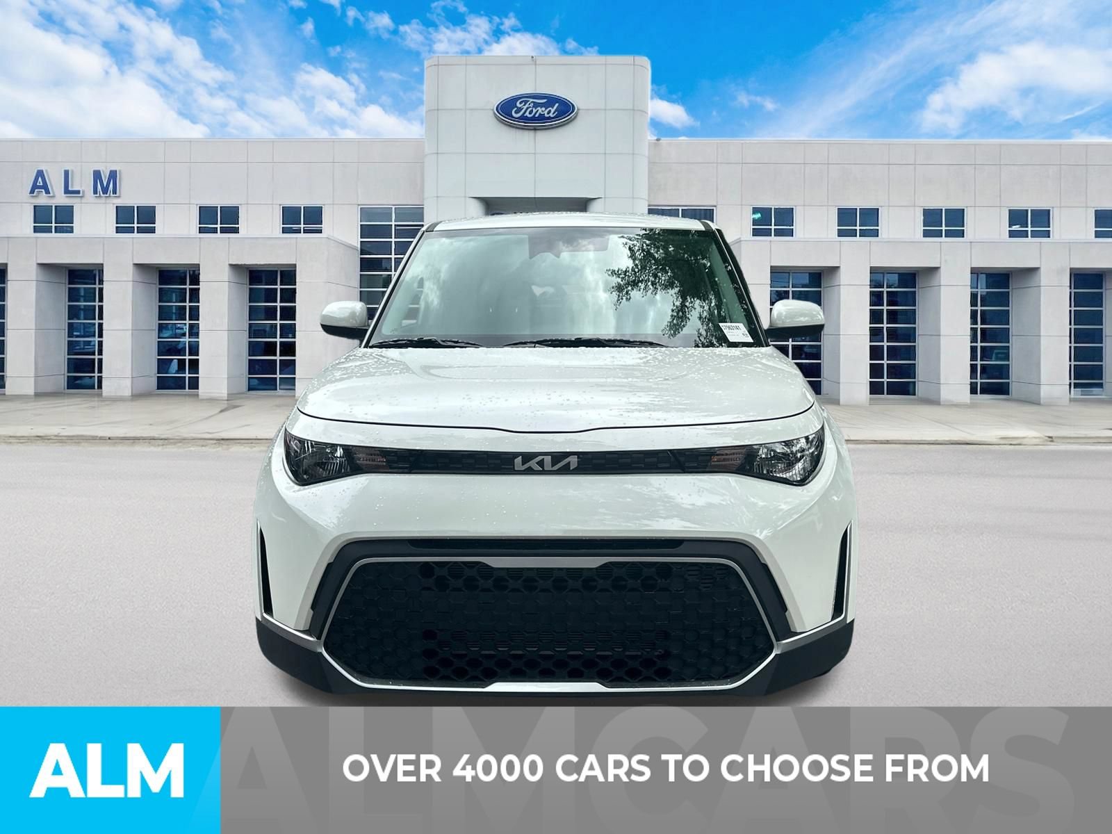 Used 2025 Kia Soul LX w/ LX Technology Package FWD video 2