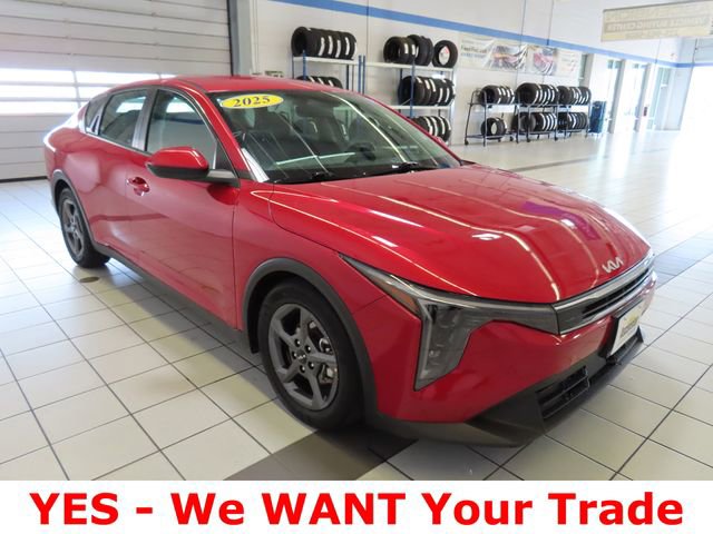 Used 2025 Kia K4 LXS FWD image 16