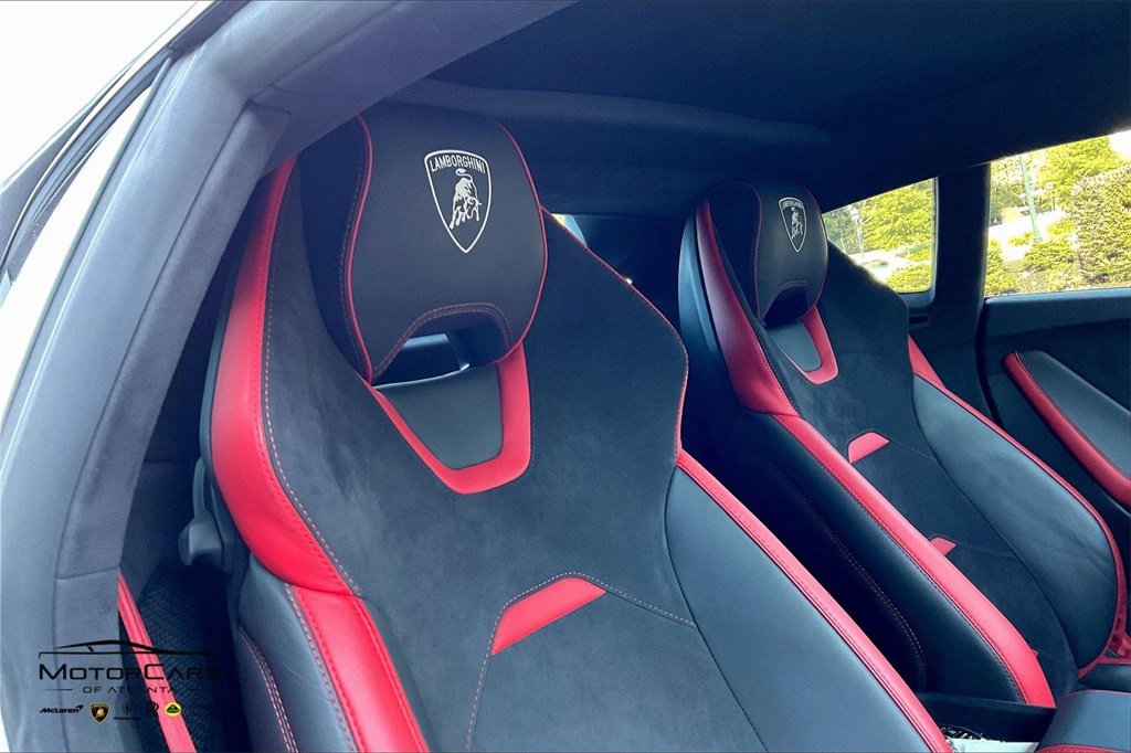 Used 2023 Lamborghini Huracan Tecnica image 23