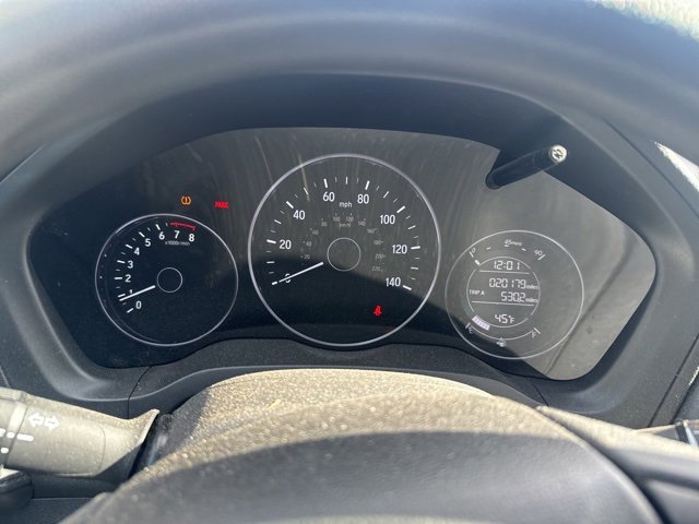 Used 2017 Honda HR-V EX image 10