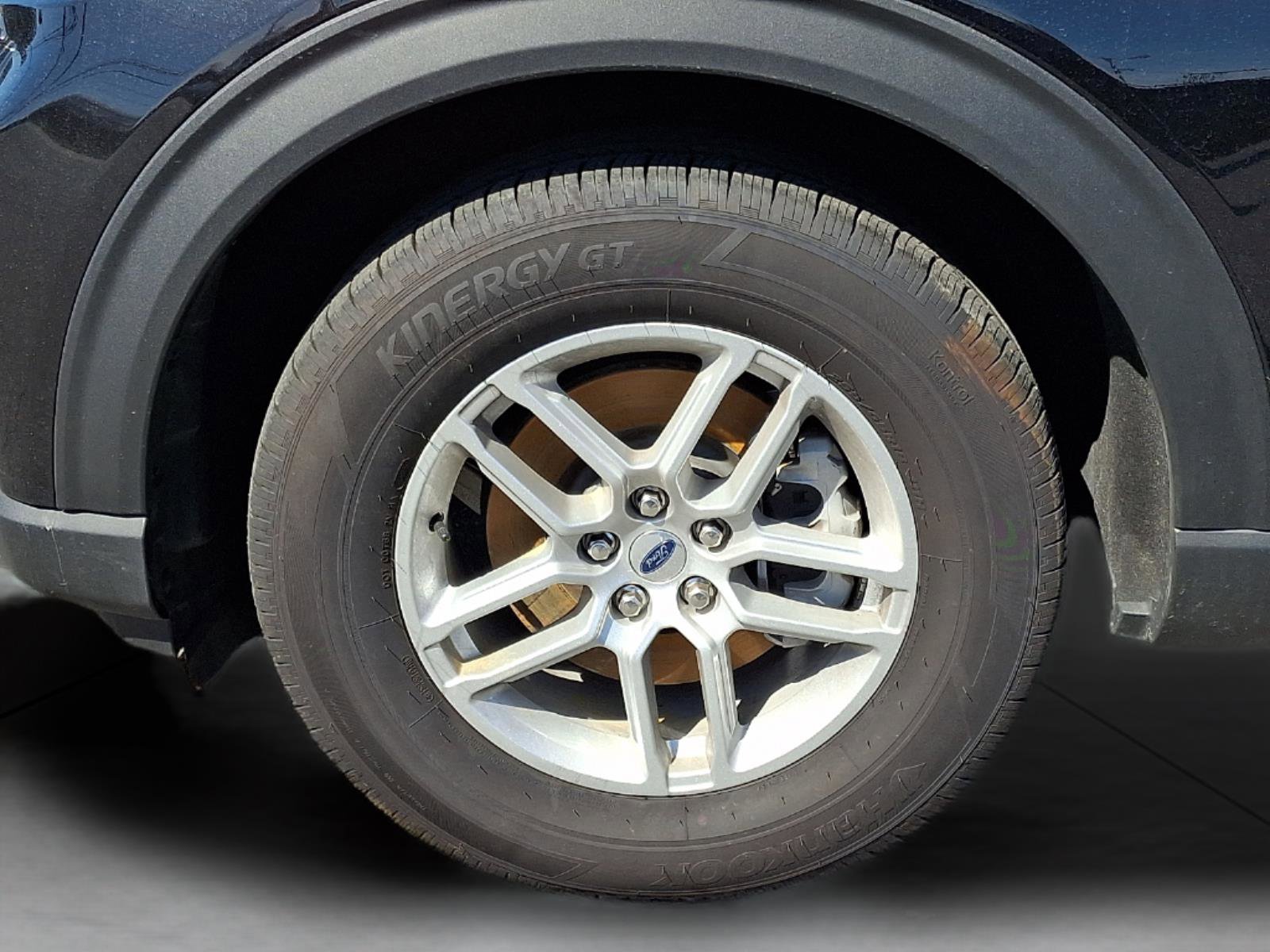 Used 2025 Ford Explorer Active image 9