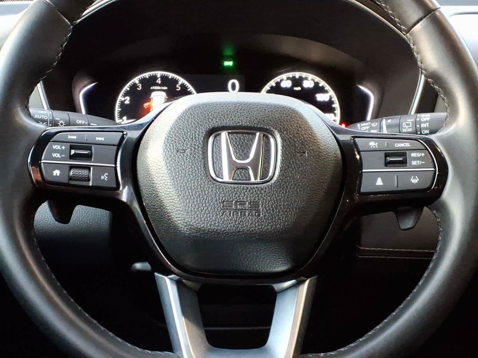 Used 2025 Honda Pilot EX-L image 17
