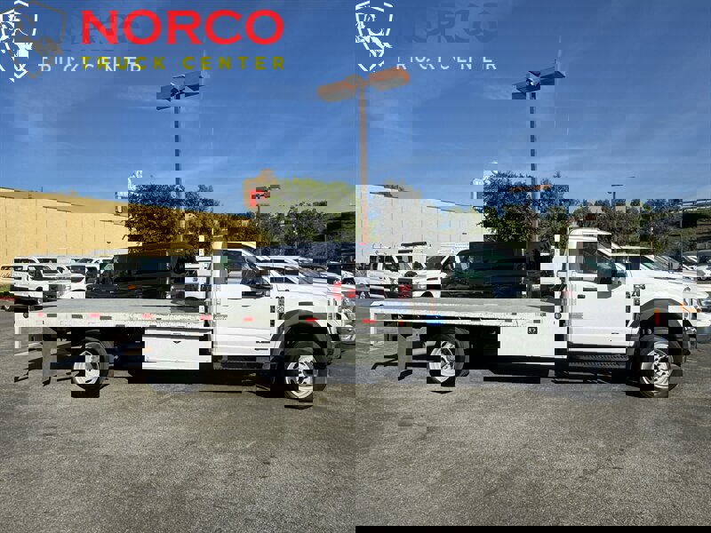 Used 2023 Ford F550 2WD Regular Cab Super Duty image 1