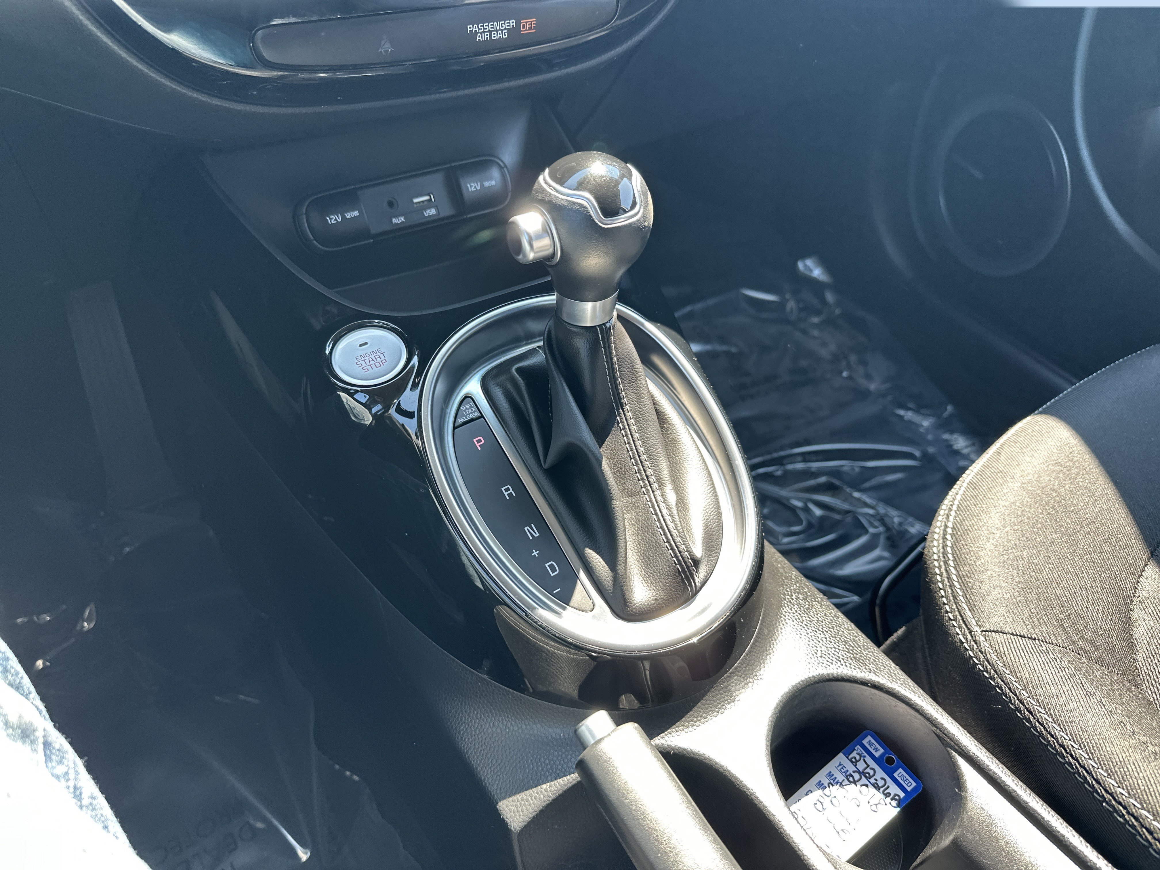 Used 2018 Kia Soul + w/ Audio Package FWD image 16