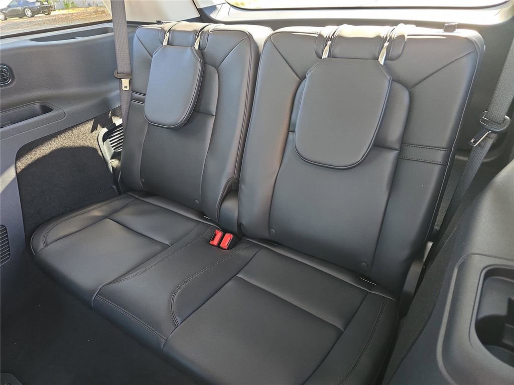 New 2026 Lincoln Aviator AWD image 9