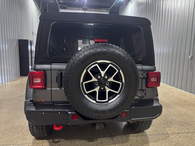Used 2024 Jeep Wrangler Unlimited Rubicon w/ Convenience Group image 7