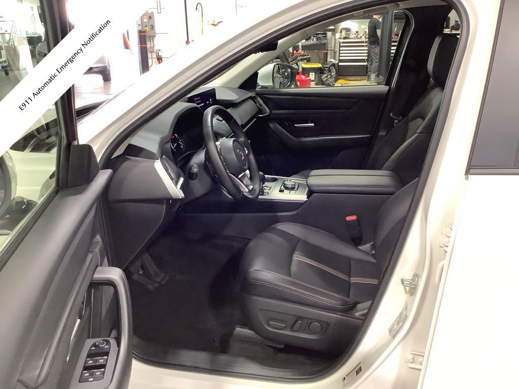 Certified 2025 MAZDA CX-90 3.3 Turbo w/ Select Package image 19