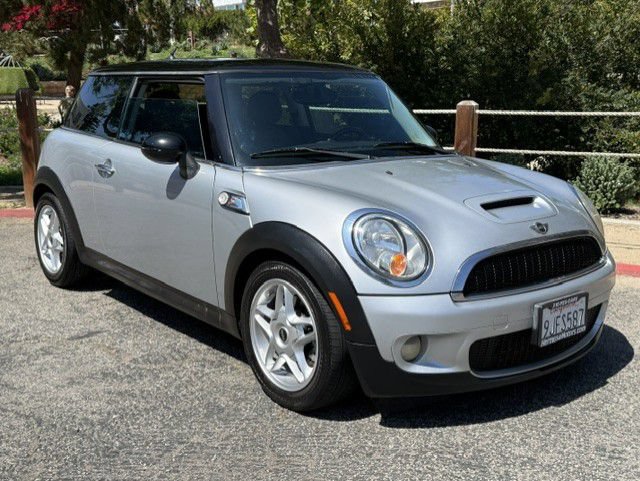 Used 2009 MINI Cooper S FWD image 7