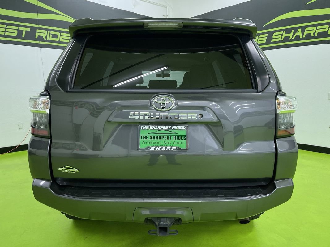 Used 2016 Toyota 4Runner SR5 image 8