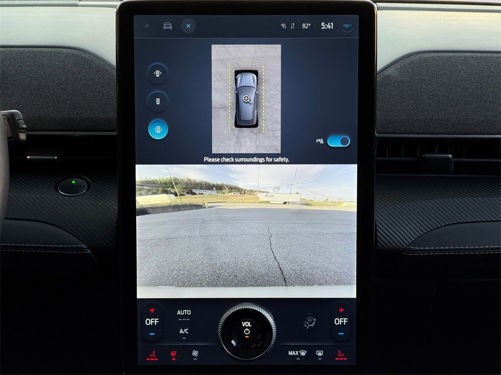 Used 2021 Ford Mustang Mach-E Premium image 12