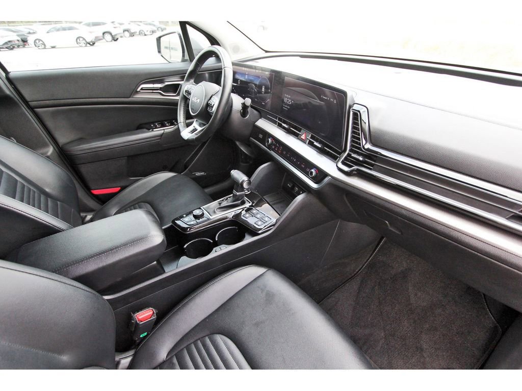 Used 2023 Kia Sportage SX image 28