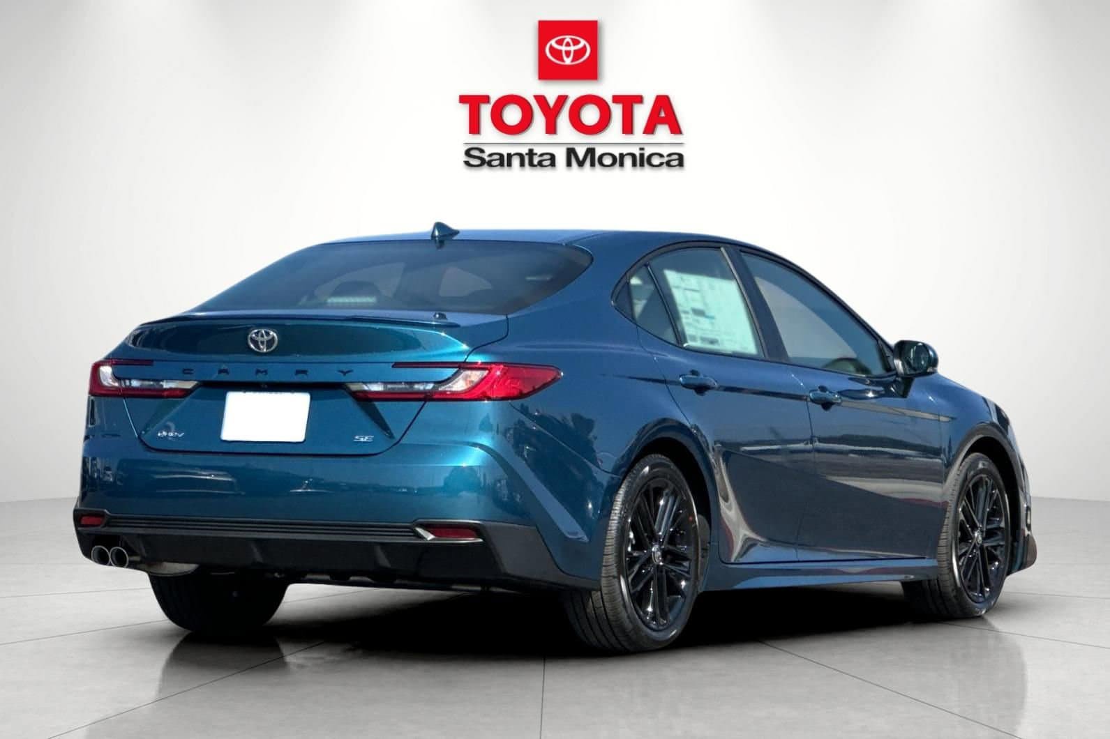 New 2026 Toyota Camry SE image 3