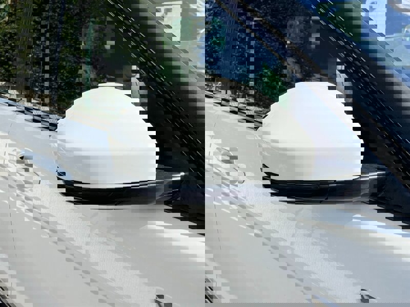 Used 2018 Land Rover Range Rover Evoque SE image 14