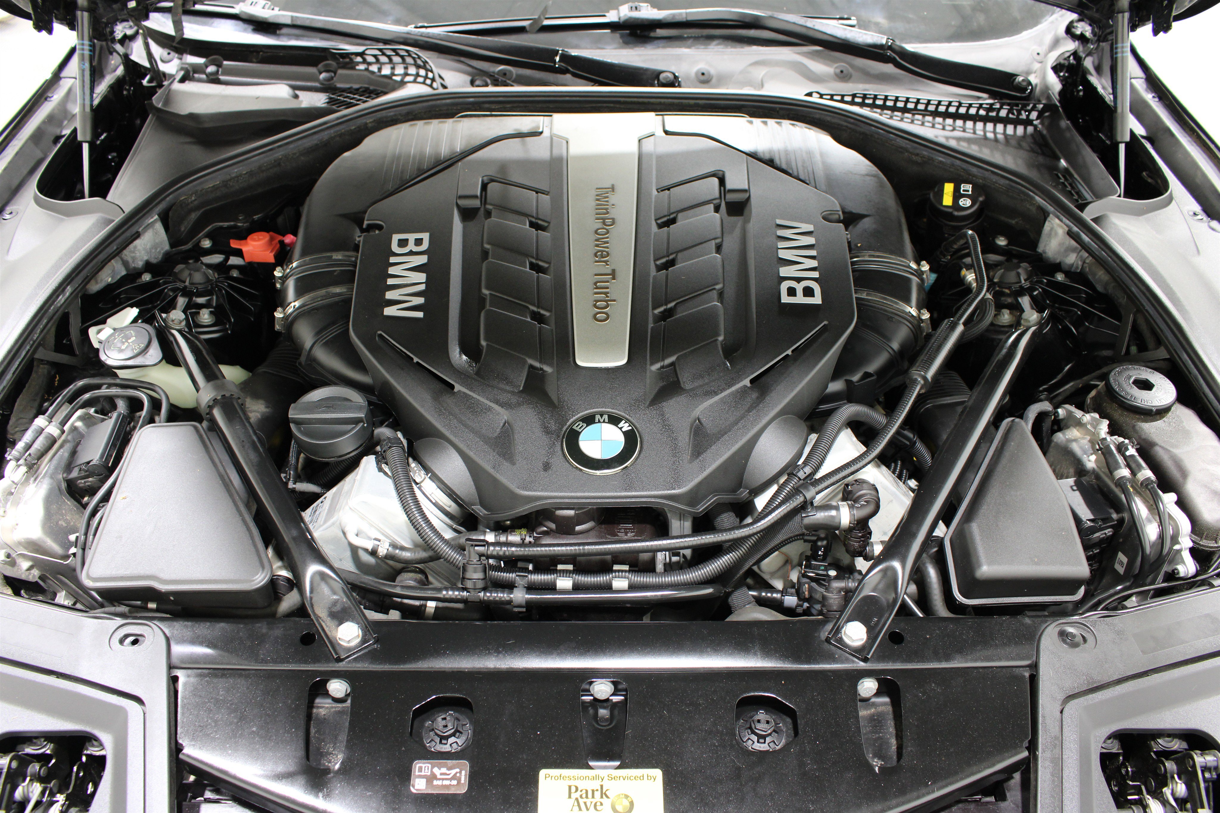 Used 2016 BMW 550i xDrive Sedan AWD/4WD image 40