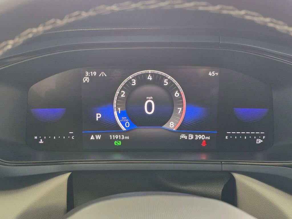 Used 2024 Volkswagen Taos SE image 28