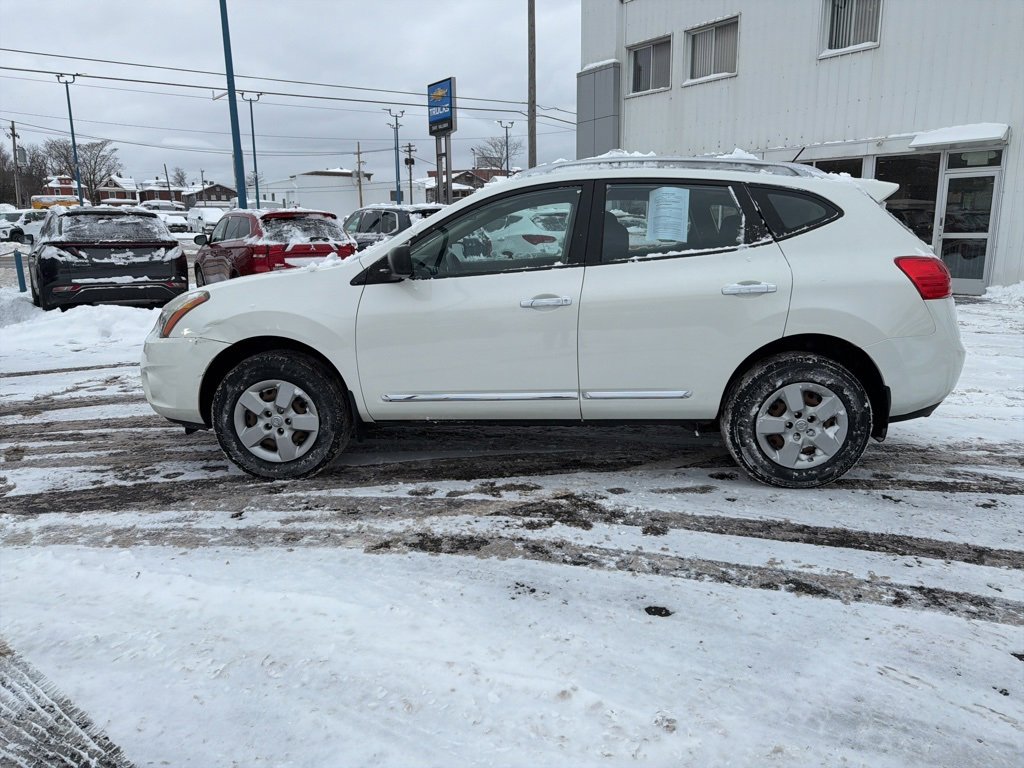 Used 2015 Nissan Rogue S w/ Convenience Package image 4
