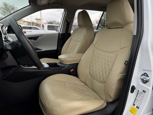 Used 2023 Toyota RAV4 XLE image 26