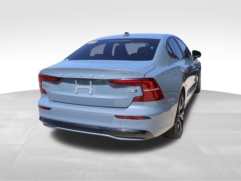 Used 2024 Volvo S60 B5 Plus AWD/4WD image 16