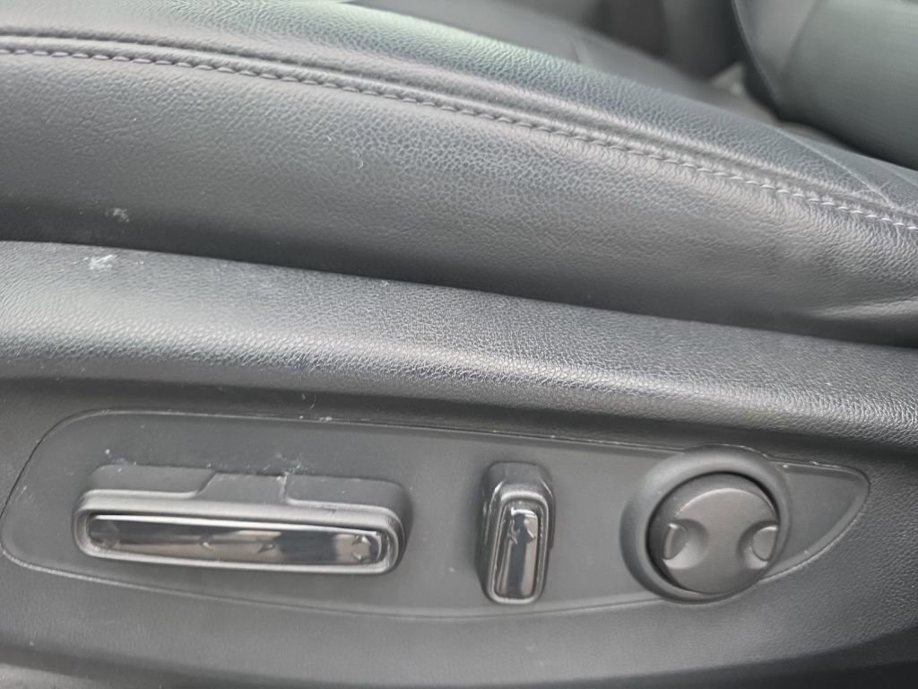 Certified 2023 Honda CR-V EX-L image 11