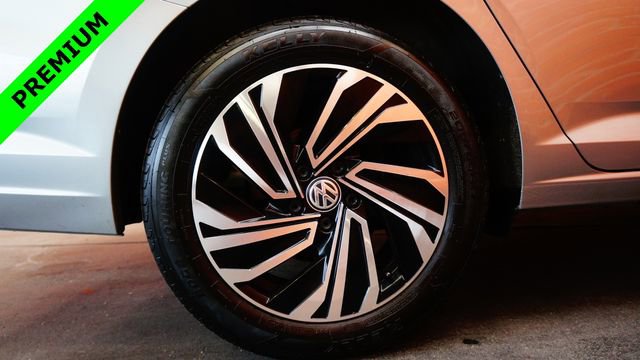 Used 2020 Volkswagen Jetta SEL Premium image 85