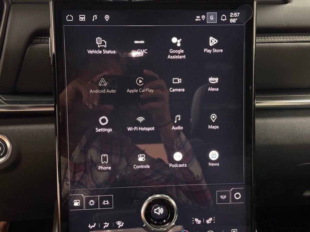 New 2025 GMC Terrain Elevation image 29