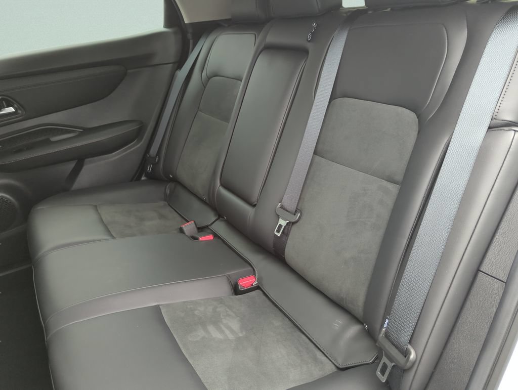 Certified 2024 Nissan Ariya FWD image 11