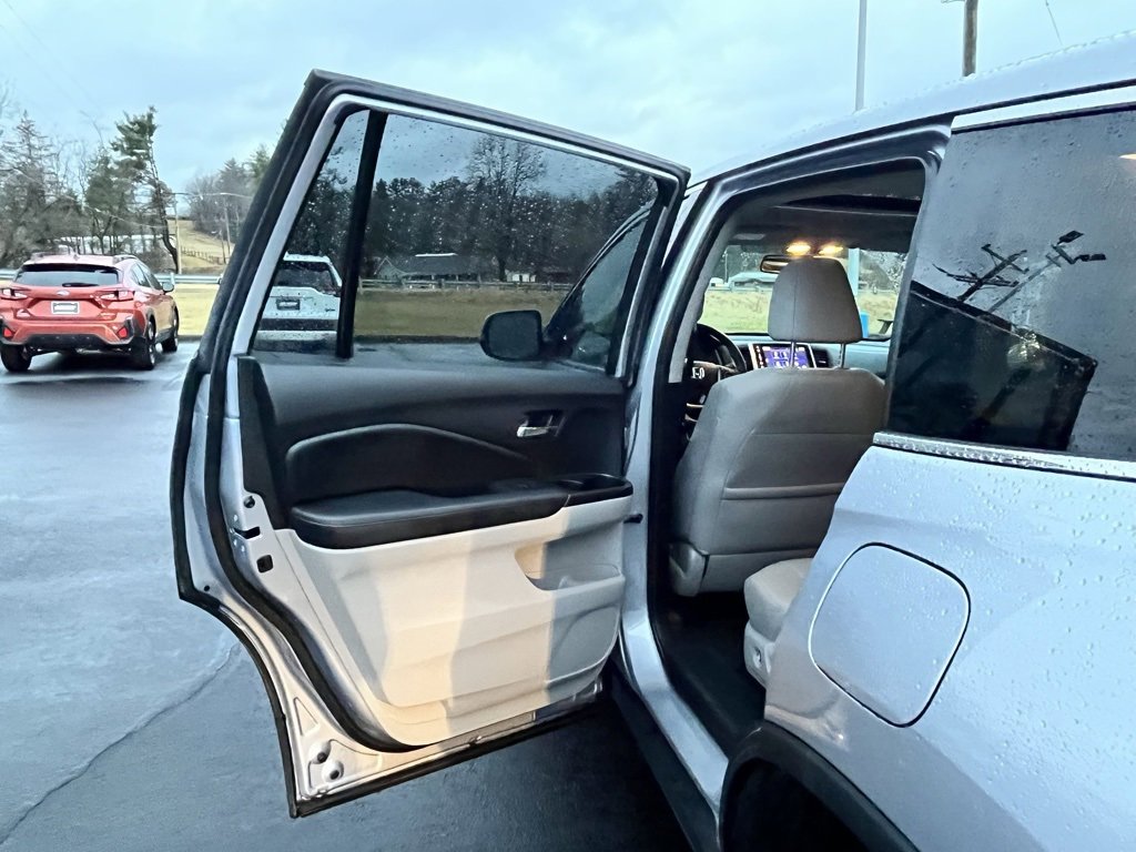Used 2018 Honda Pilot EX-L image 13