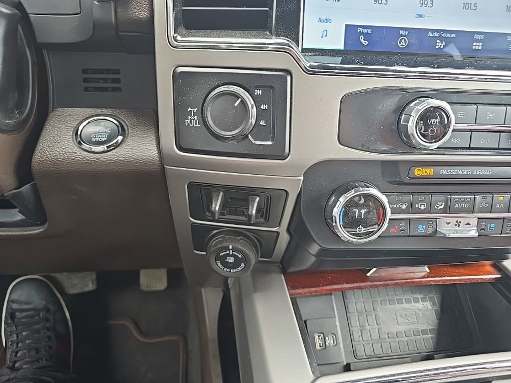 Used 2022 Ford F350 King Ranch w/ King Ranch Ultimate Package AWD/4WD image 24
