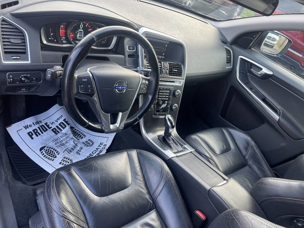 Used 2014 Volvo XC60 T6 image 11