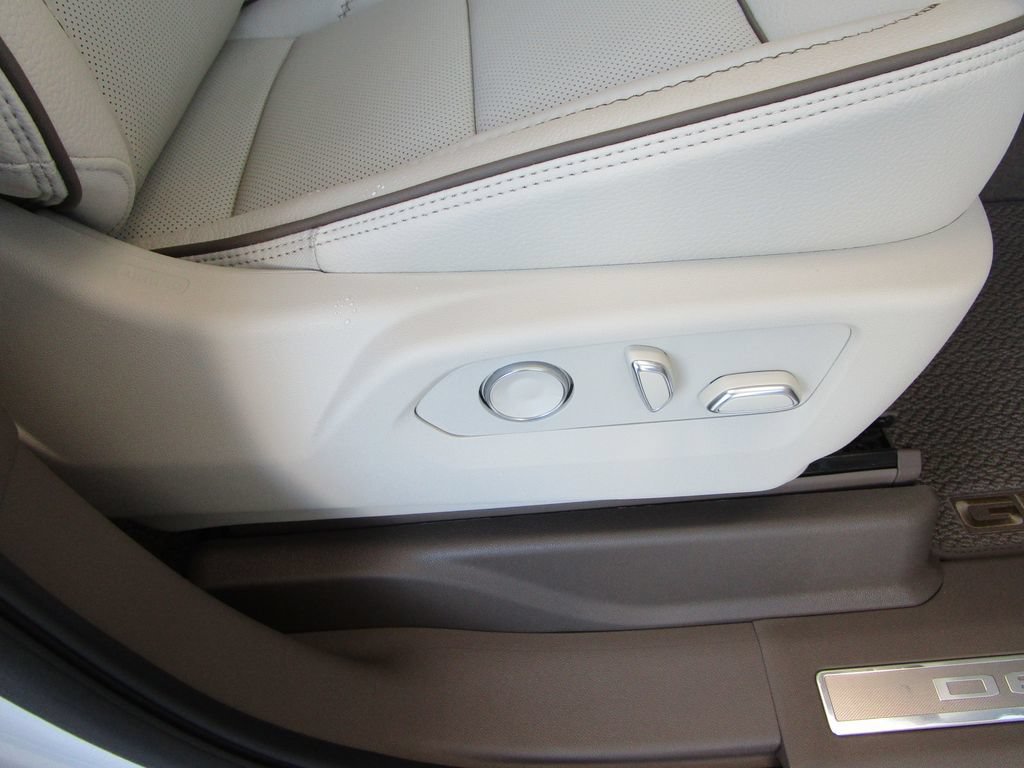 New 2026 GMC Yukon XL Denali w/ Advanced Technology Package RWD image 24
