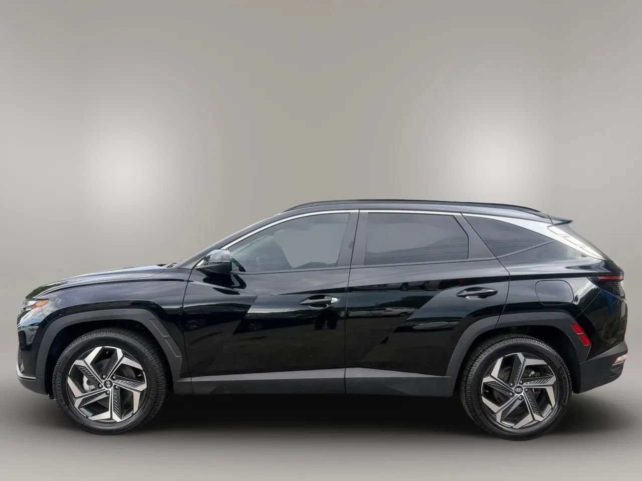 Used 2024 Hyundai Tucson SEL AWD/4WD image 3