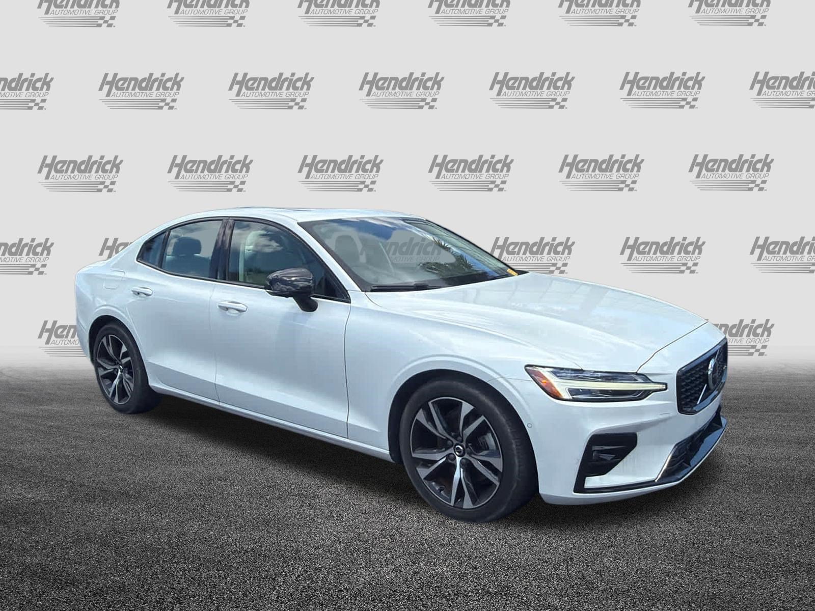 Certified 2024 Volvo S60 B5 Plus FWD image 2