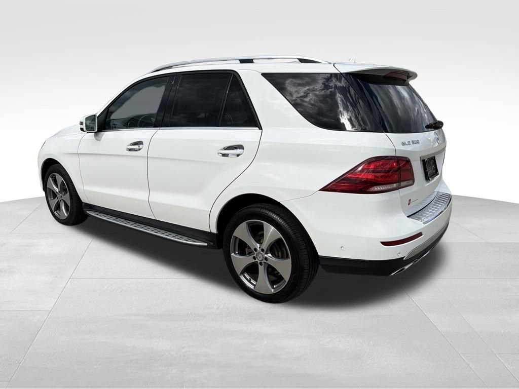 Used 2017 Mercedes-Benz GLE 350 4MATIC image 7