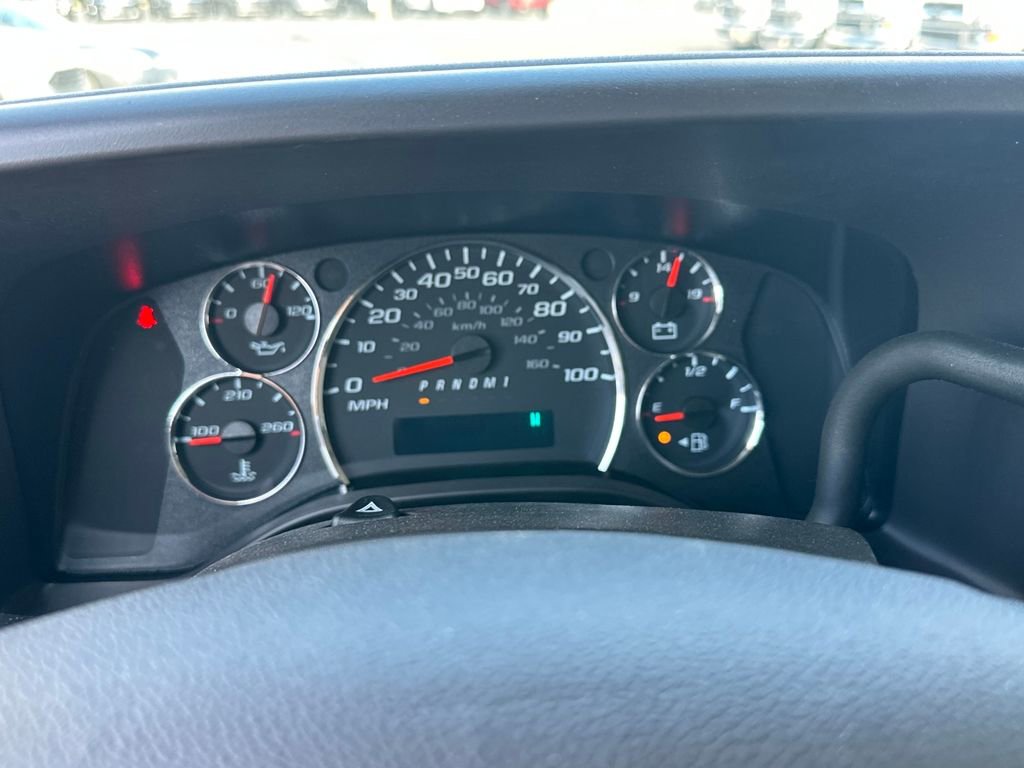 New 2025 Chevrolet Express 3500 Extended w/ Driver Convenience Package image 22