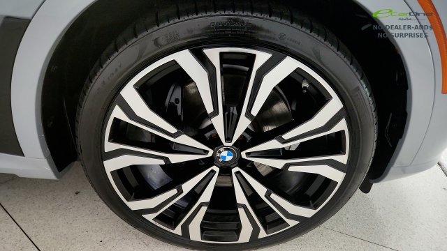 Used 2023 BMW X7 xDrive40i w/ Executive Package AWD/4WD image 84